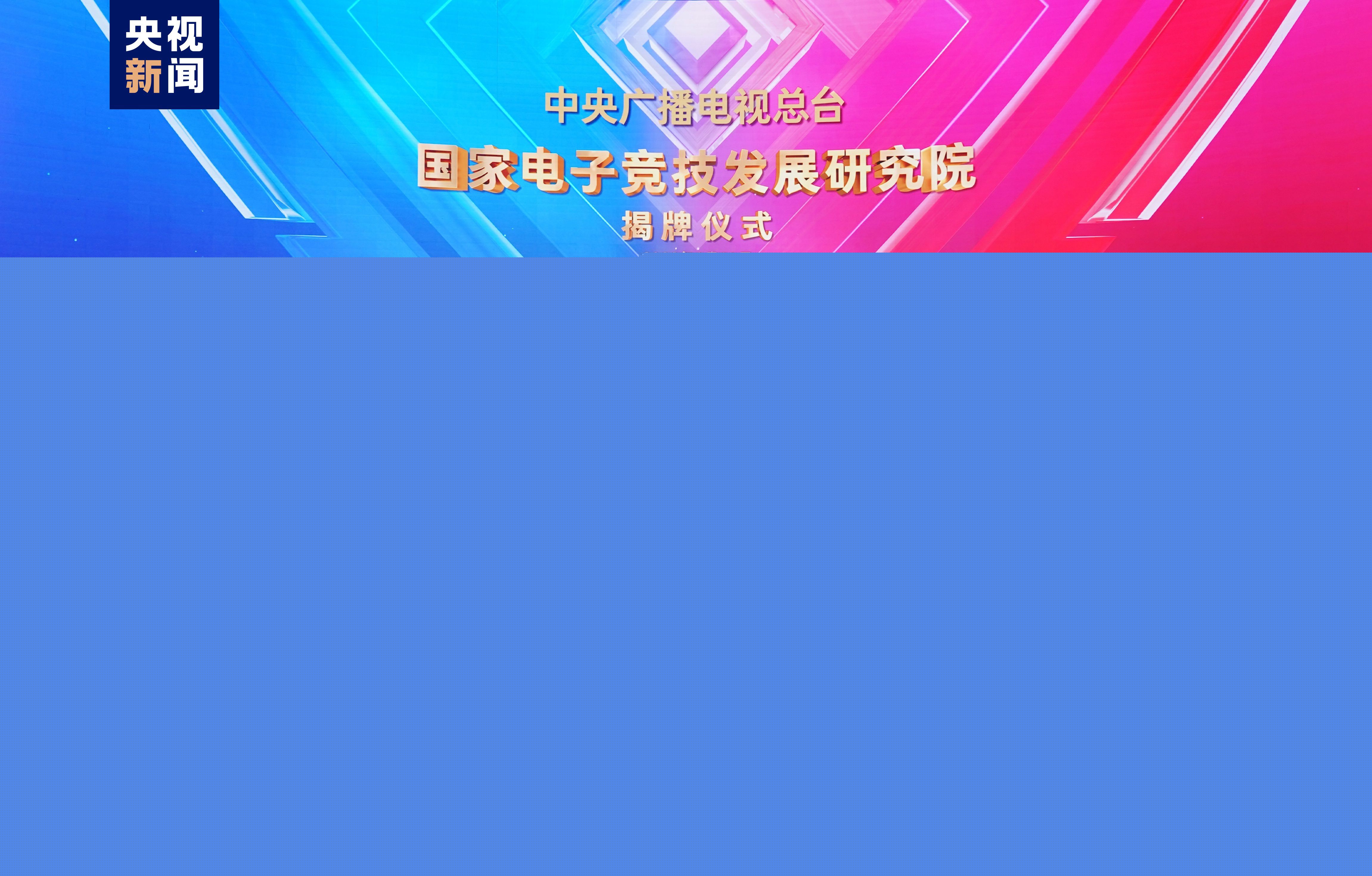 軍機(jī)空運(yùn)的奶粉到貨了，美國(guó)奶粉荒卻還沒(méi)結(jié)束，加拿大躺槍